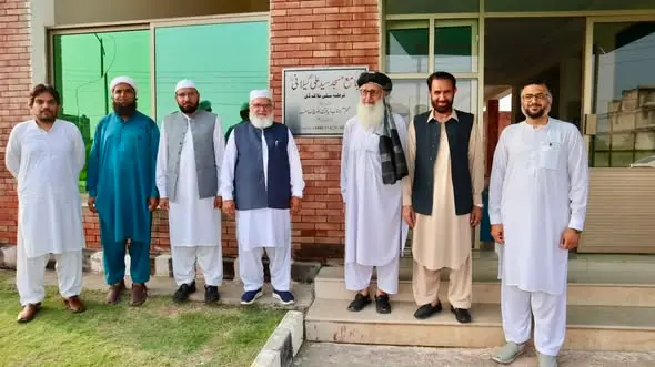 راولپنڈی اسلام آباد کی ٹاپ 10 ہاؤسنگ سوسائٹیز میں شامل قرطبہ سٹی کے بورڈ آف ڈائریکٹرز کا جامع مسجد سید علی گیلانی کا دورہ